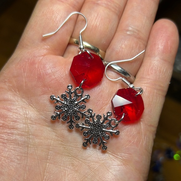 3/$25 Red and Silver Snowflake Earrings - Picture 4 of 4